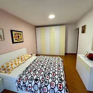 Skerdi's - Center , Tirana Albanie